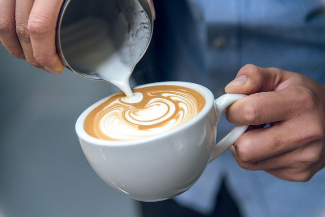 銀座ルノアールグループ「BLENZ COFFEE（ブレンズコーヒー）」経営者募集のアイキャッチ